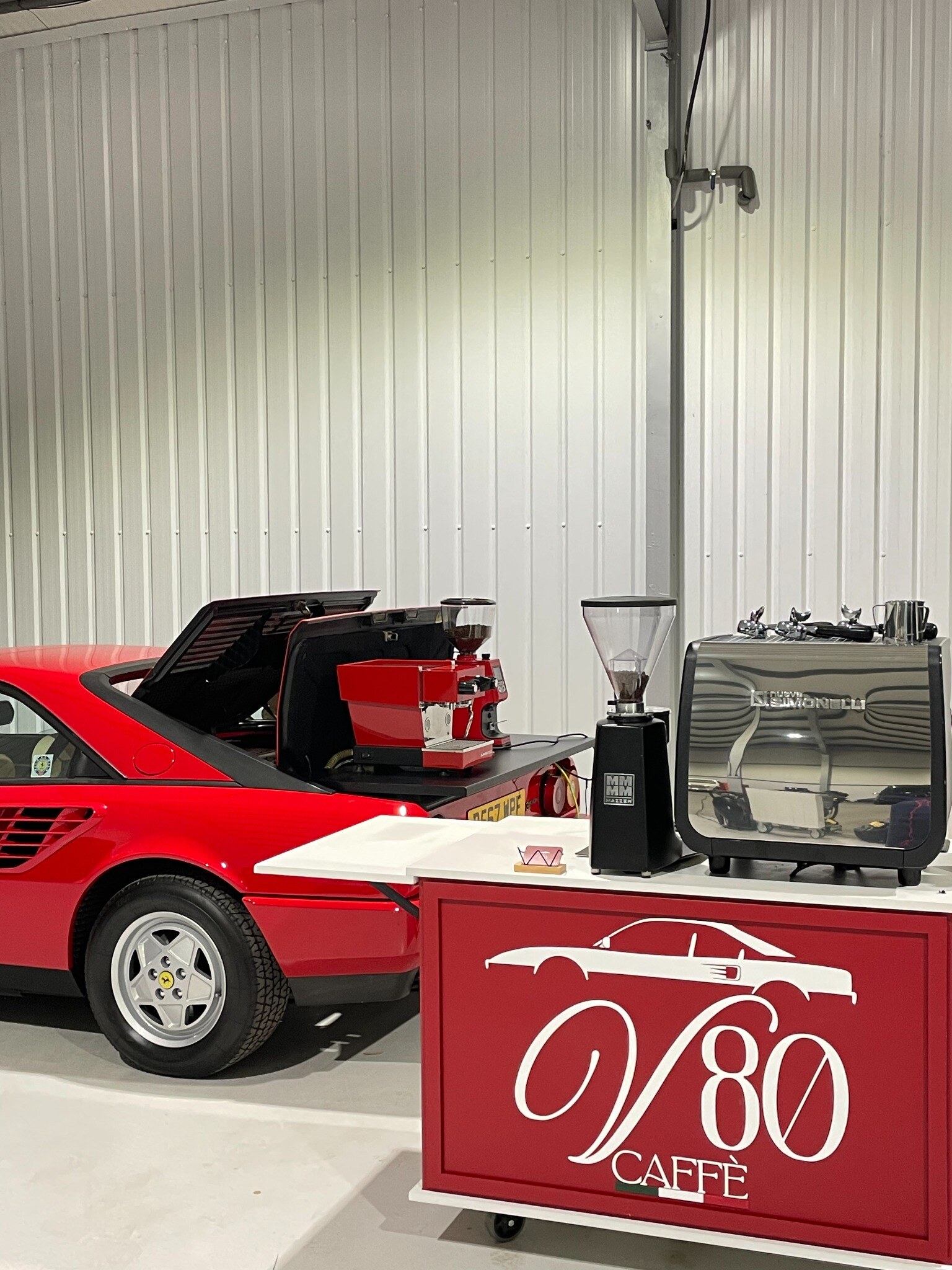Complete V80 Caffè Ferrari and mobile espresso-bar setup